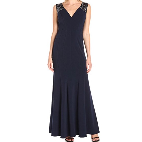 Alex Evenings Dresses & Skirts - ✨ Alex Evening’s Beaded Shoulder Matte Jersey Gown